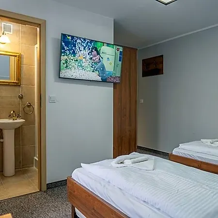 Pod Szrenica 2 Bed & Breakfast