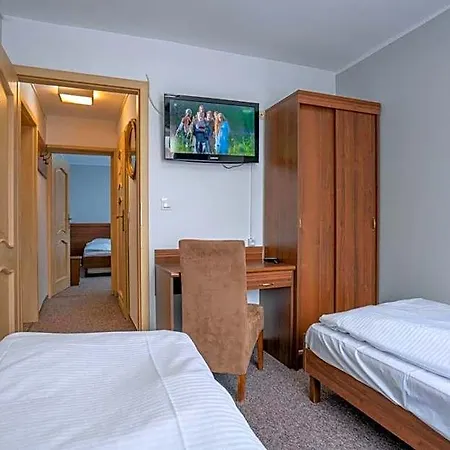 Bed & Breakfast Pod Szrenica 2 3*