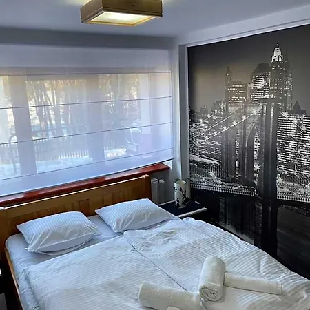 Pod Szrenica 2 Bed & Breakfast 3*